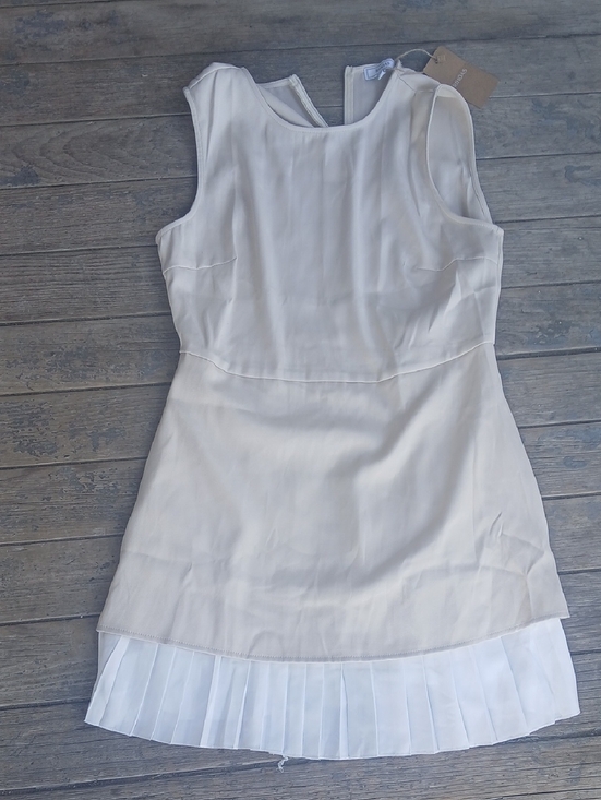 RIHOAS Dresses & Skirts - Sleeveless Pleated Hem Women's Dress - Cream